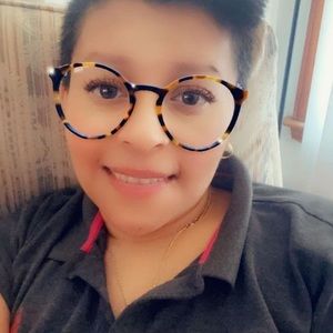 Meet your Posher, Veronica